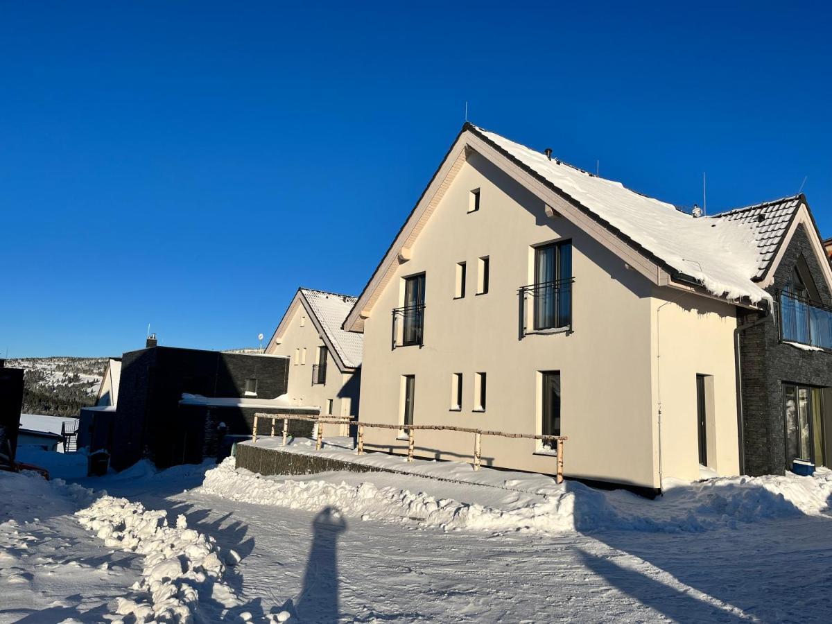 Mirabel Apartments Klinovec Loucná pod Klínovcem Exterior foto