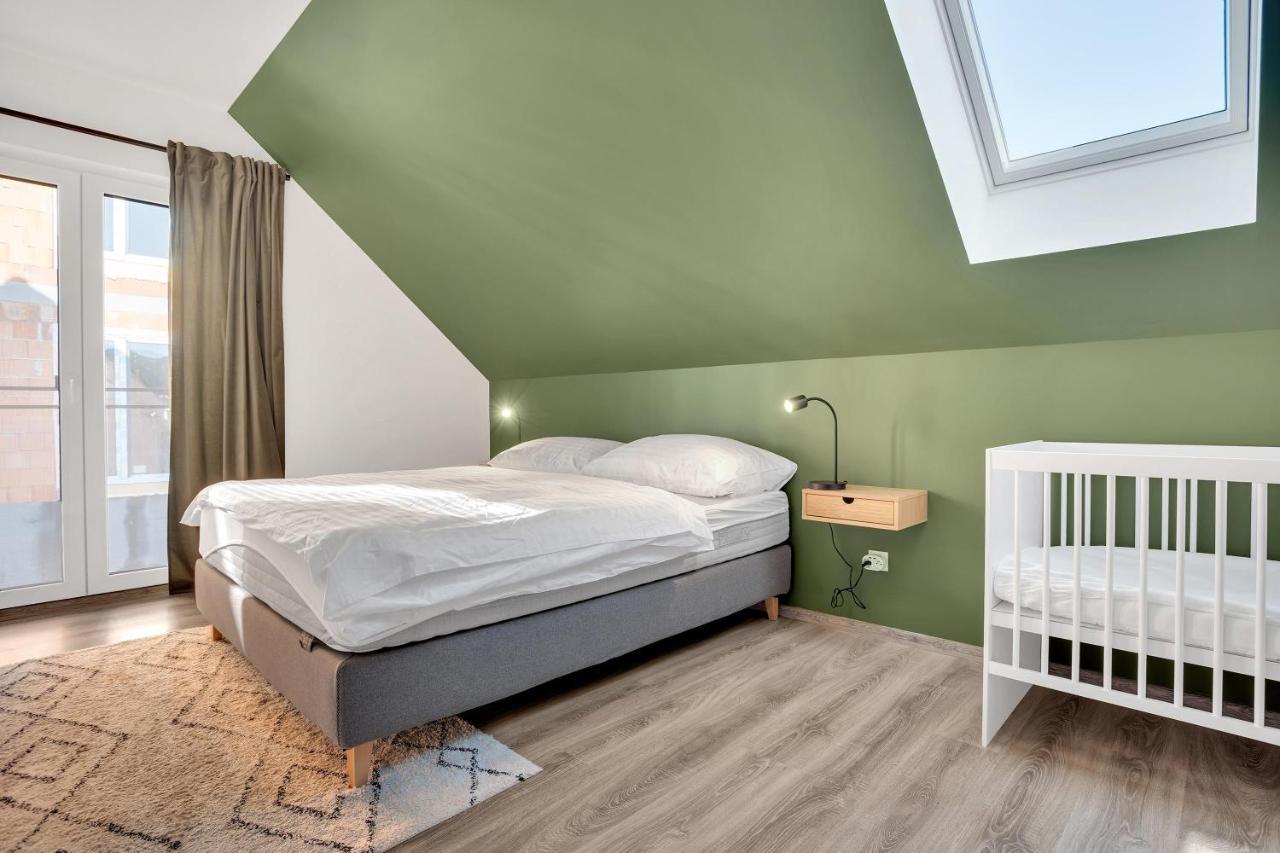 Mirabel Apartments Klinovec Loucná pod Klínovcem Exterior foto
