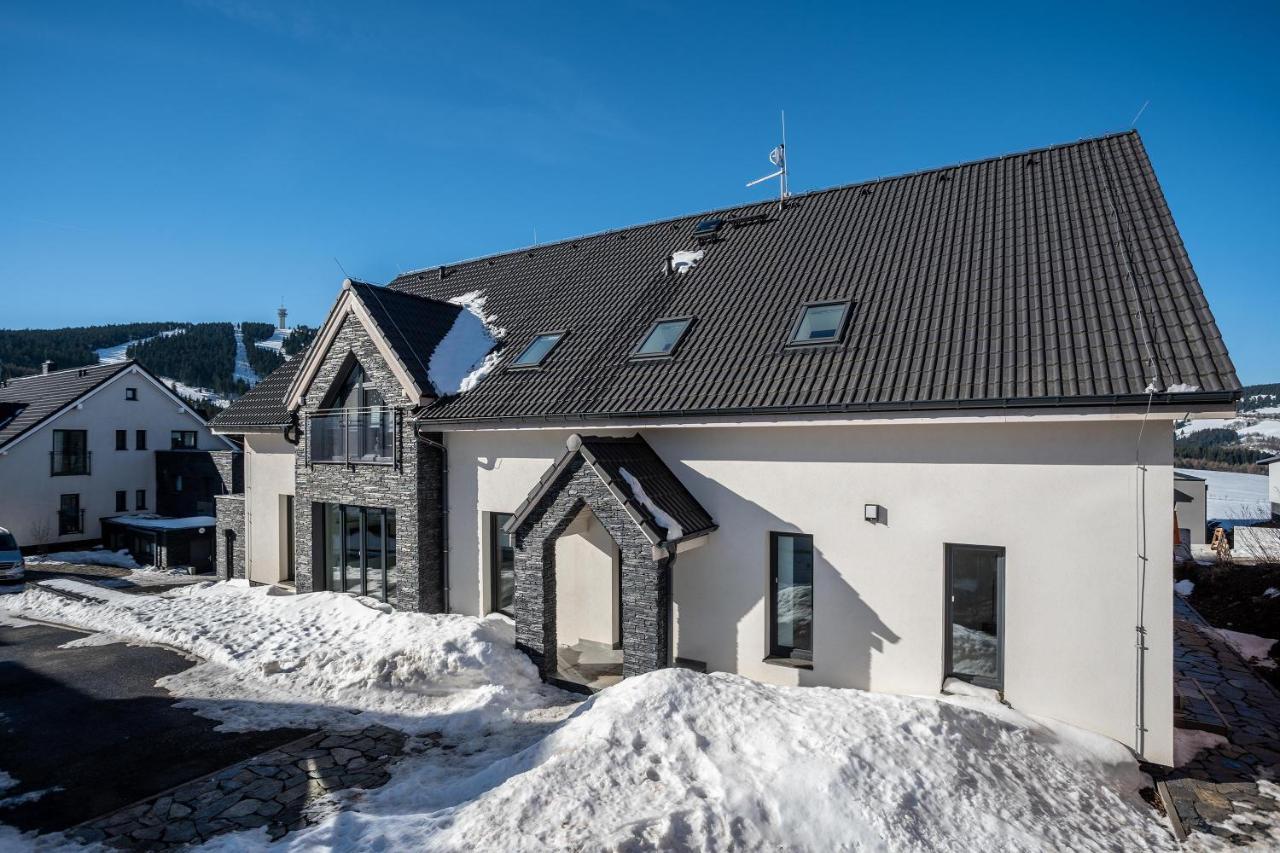 Mirabel Apartments Klinovec Loucná pod Klínovcem Exterior foto
